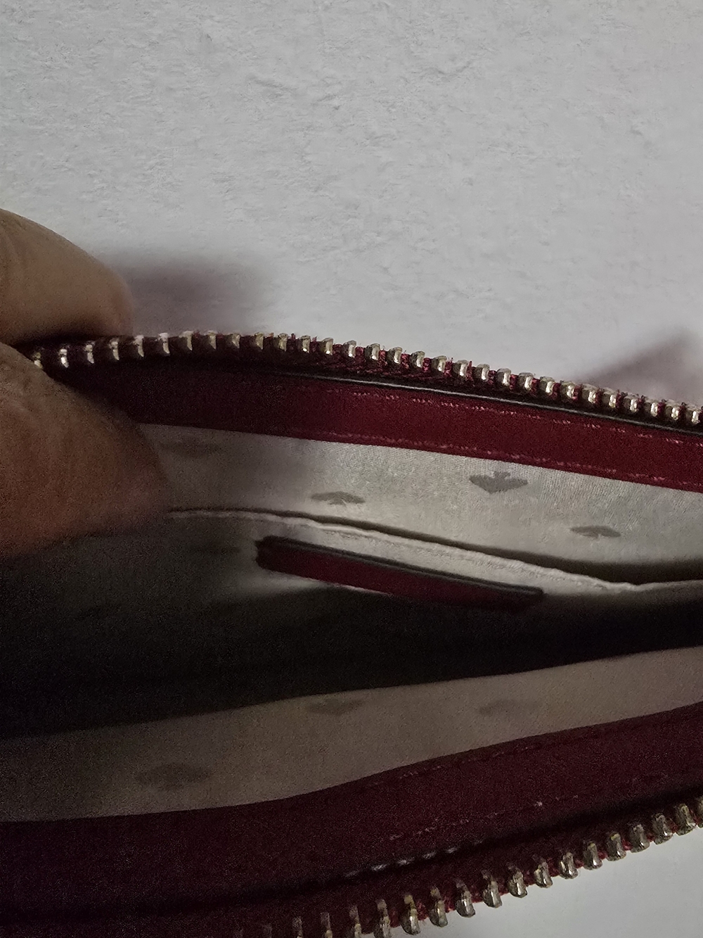 Kate Spade - Picture 3 of 5